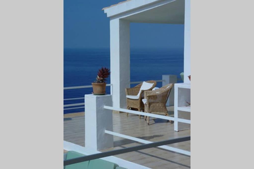 Three-Bedroom Villa,1052113852:JPEG