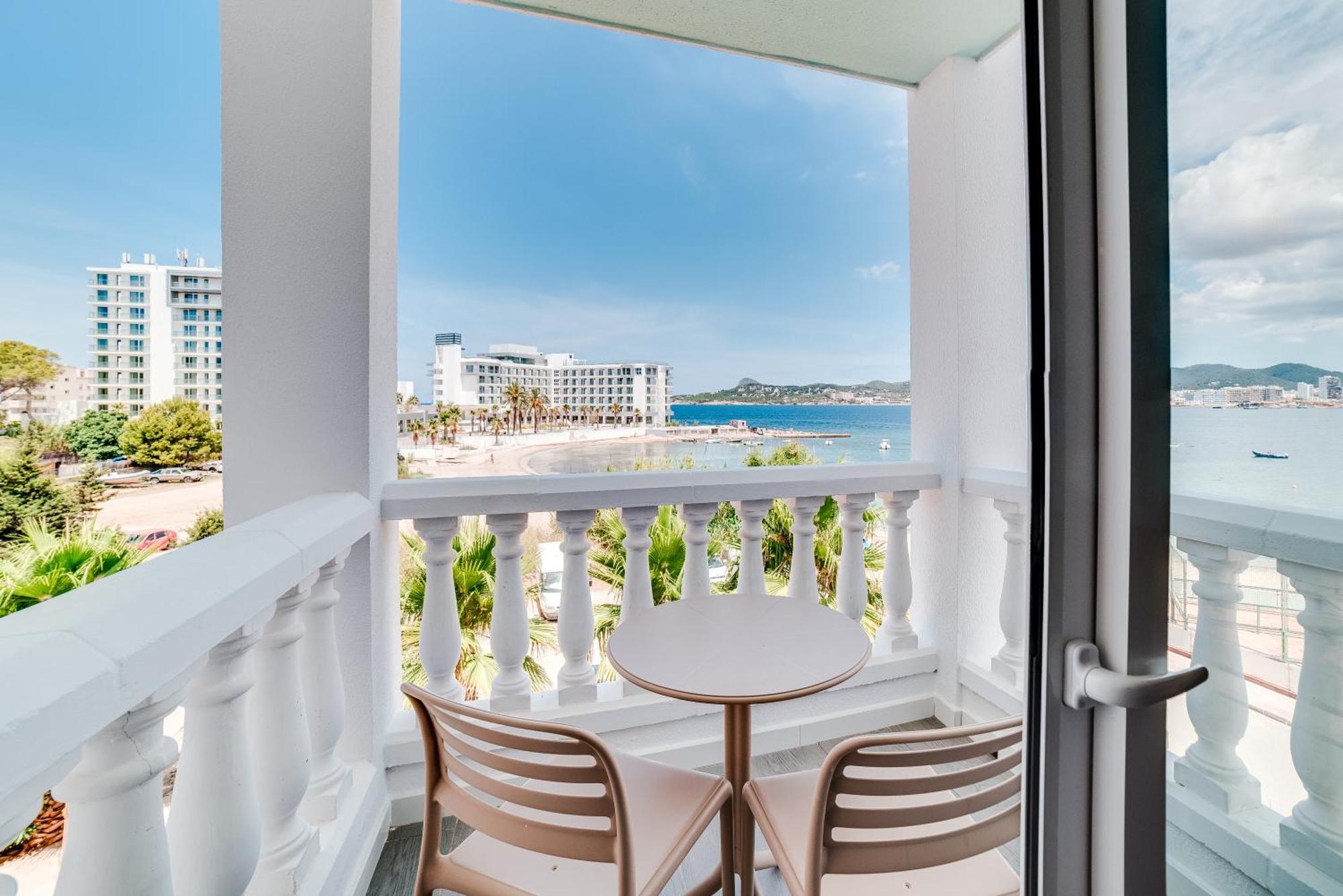 Studio Sea View,1765842490:JPEG