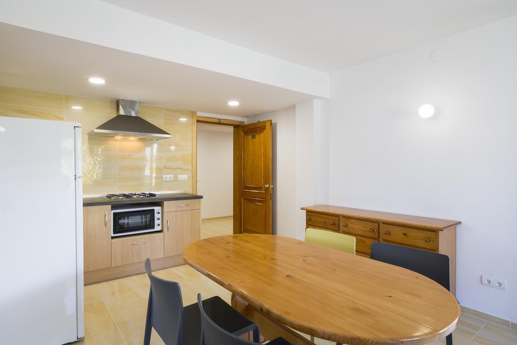 Two-Bedroom Apartment (5 Adults),413514420:JPEG