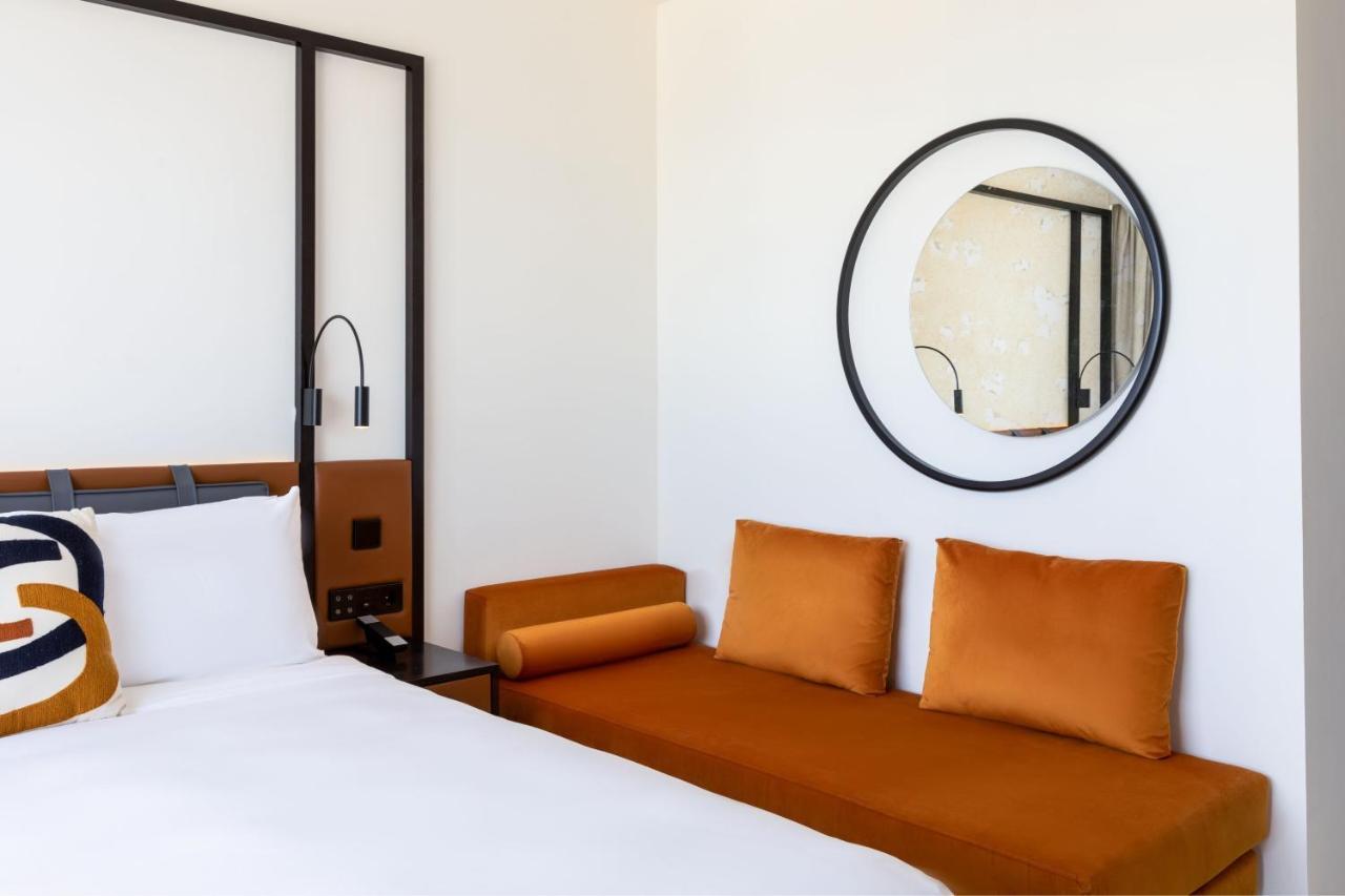 Premier Queen Room with Sea View
