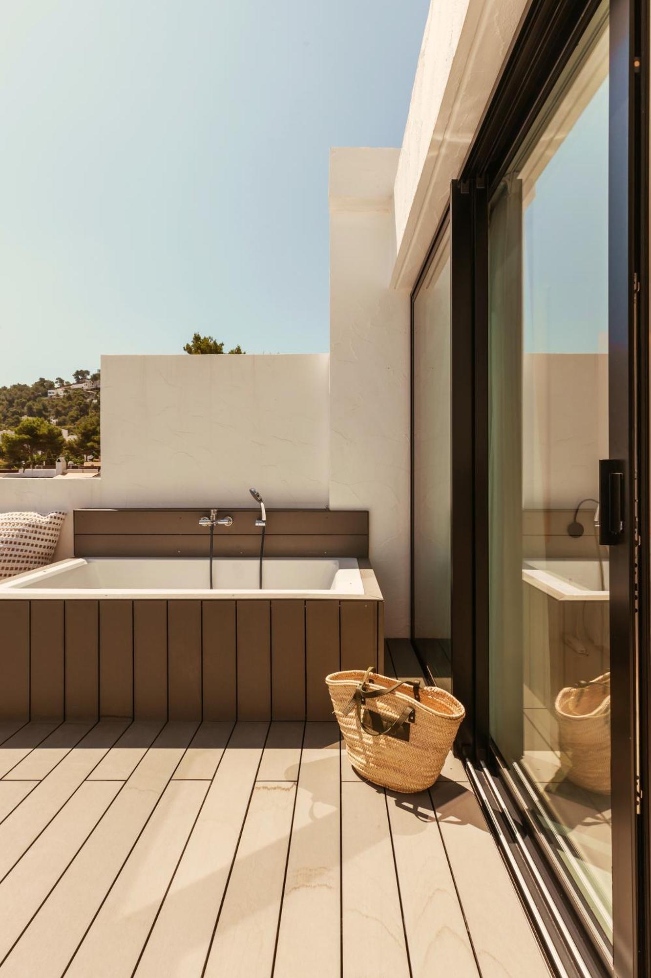 Terrace Room