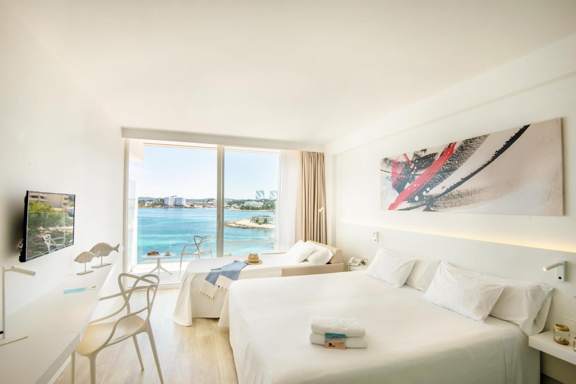 Deluxe Tweepersoonskamer met 1 of 2 Bedden en Uitzicht op Zee