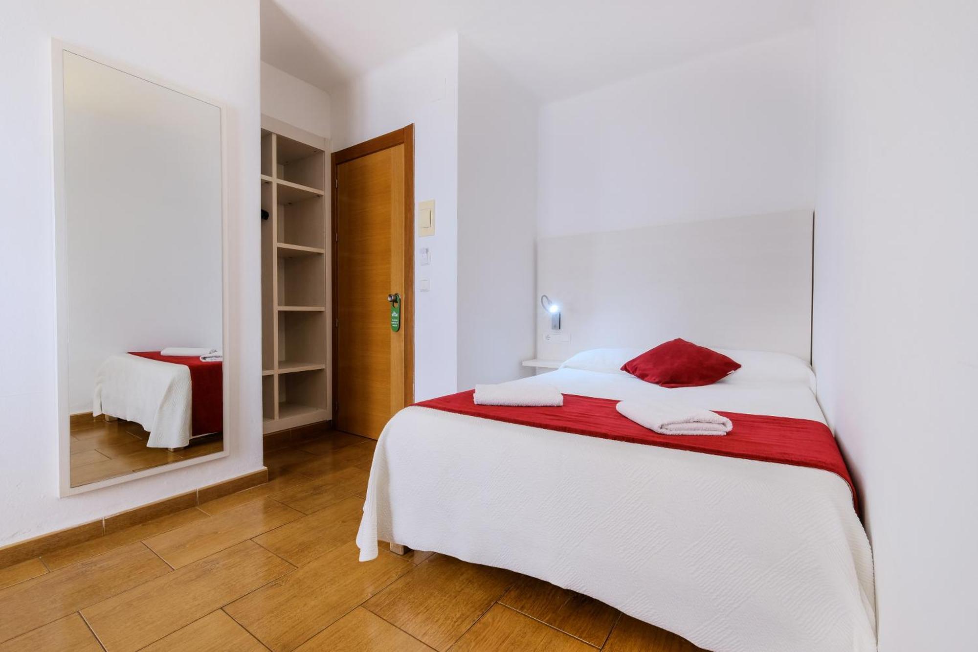 Single Room,1698871568:JPEG