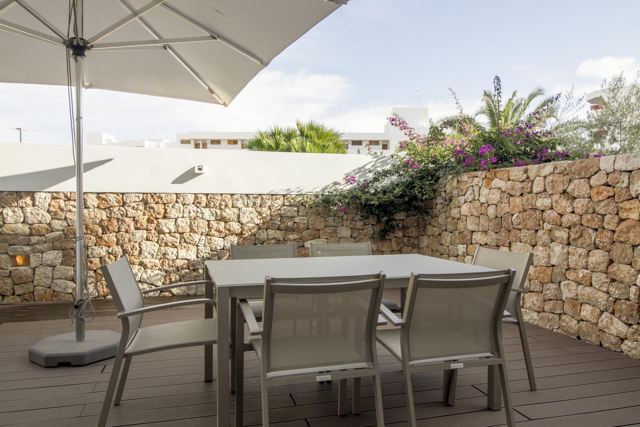 Apartment with Terrace,665652201:JPEG