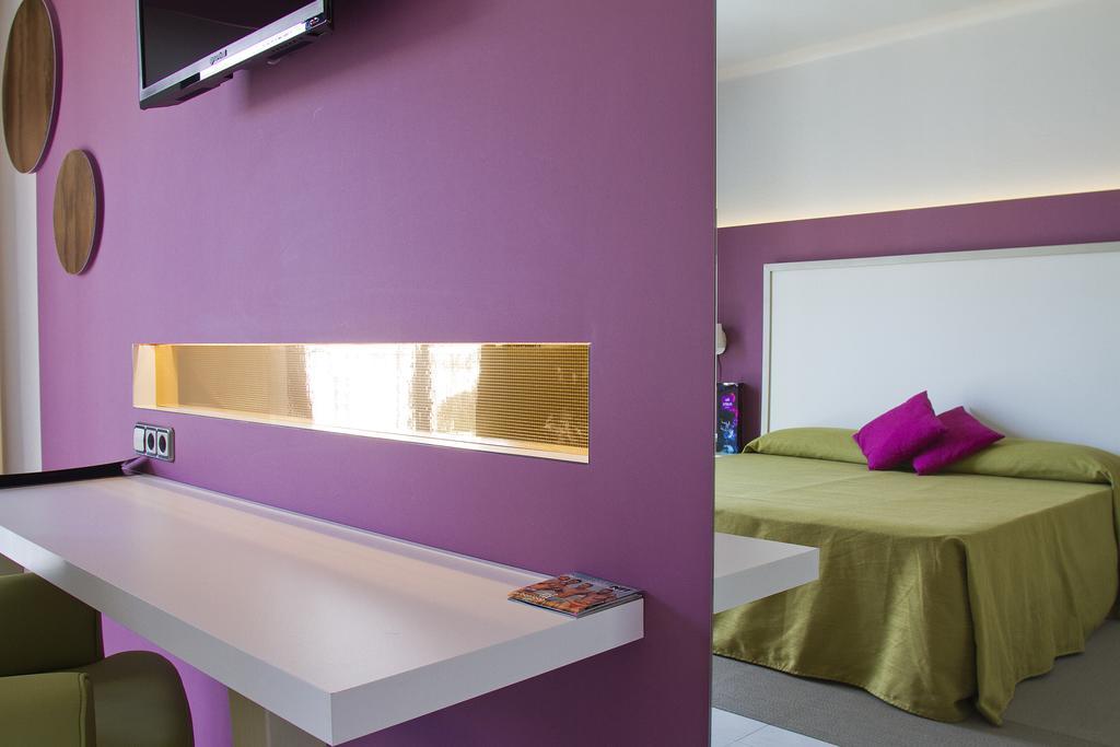 Chambre Double Standard - Vue sur Piscine