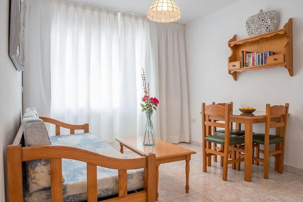 Apartamentos Ros-1