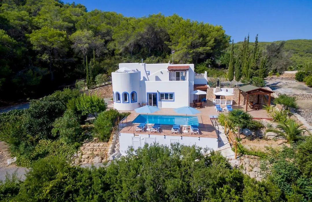 Charming Villa With Pool, Can Toni Mateu.-1