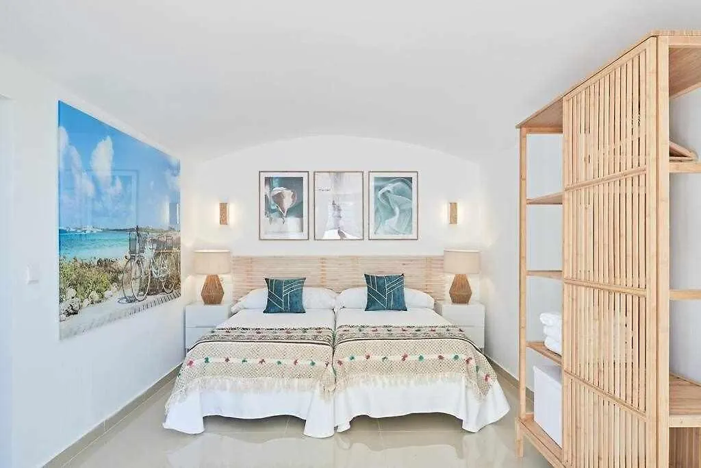 New Y Cute Bovedas Playa Den Bossa-1
