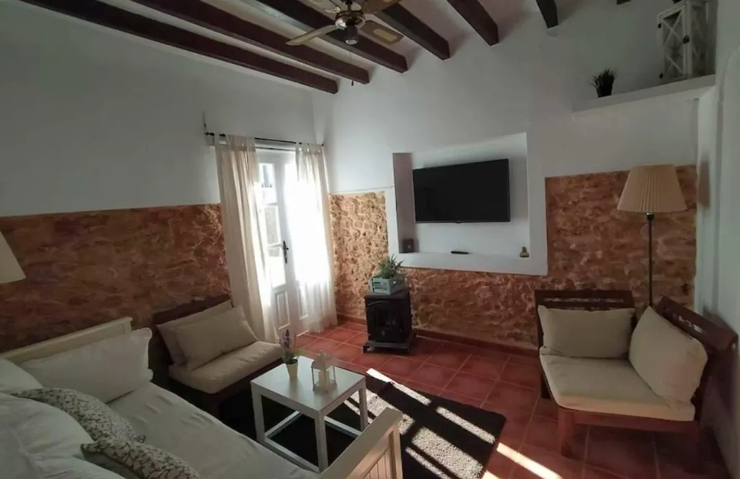 Stunning Brand New Apt-1