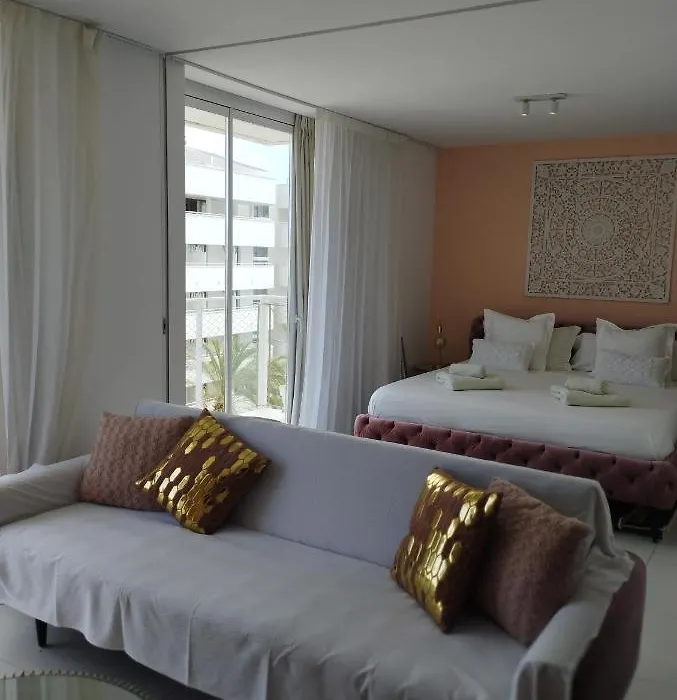 Apartamento Lujo Con Vistas-1