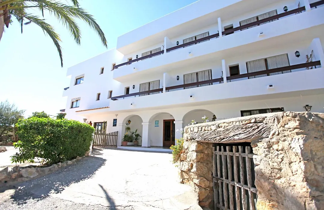 Hostal Marblau Ibiza-1