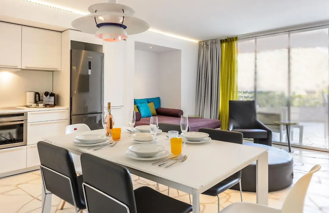Luxury Apartment Boas- Best Location-1