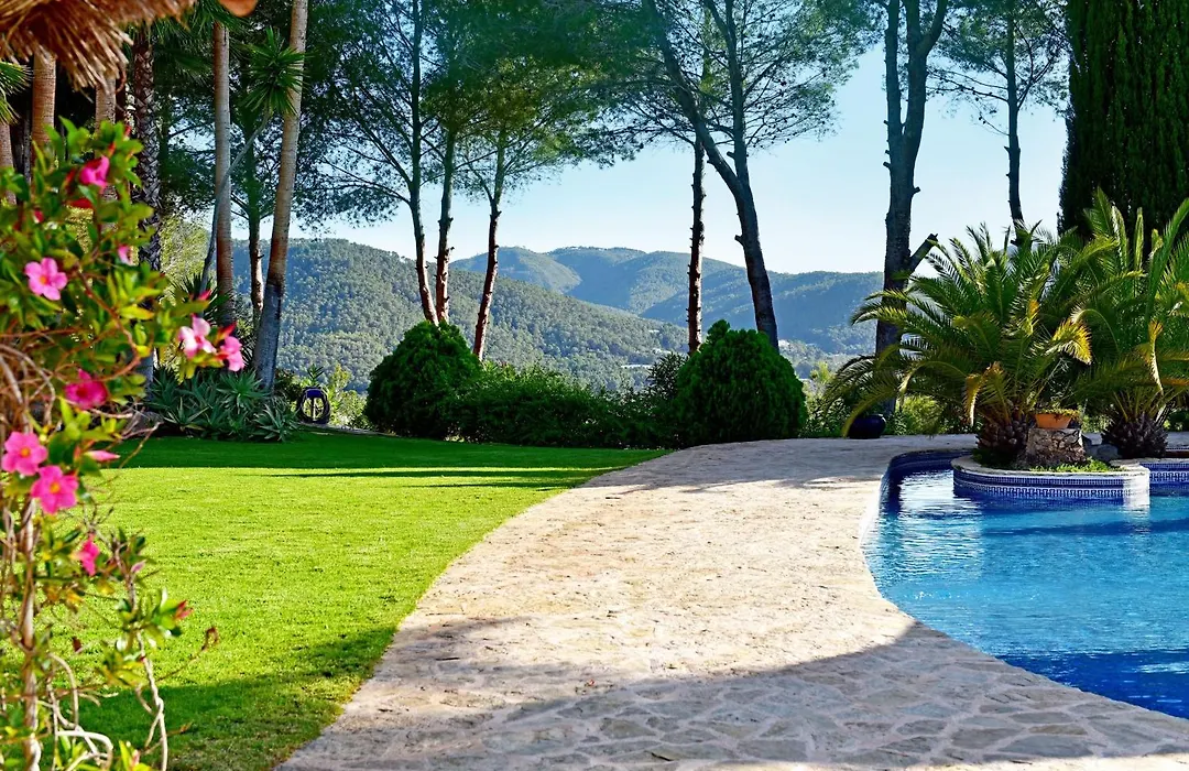 Seven Senses Luxury Hilltop Villa With Sea Views-1