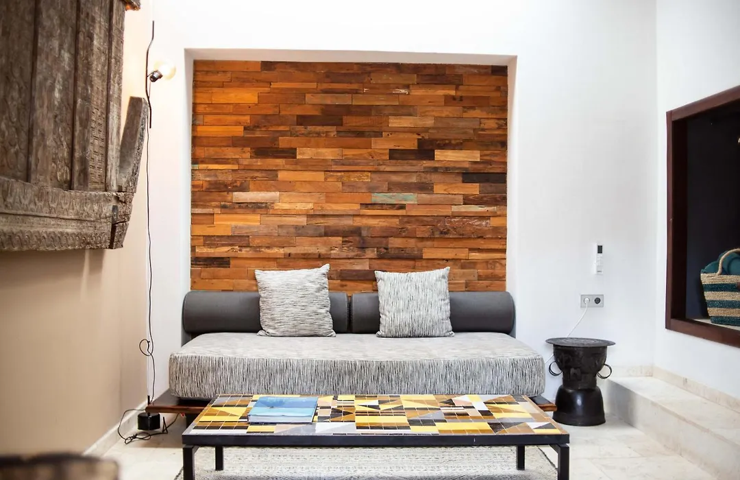 The Giri Residence-1