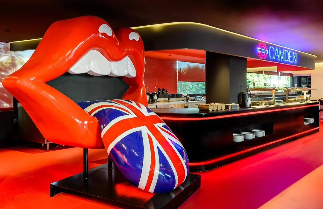 Hotel Vibra District - Adults Only-1