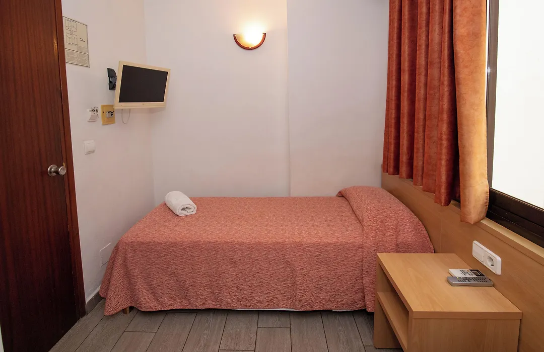 Hostal Montana-1