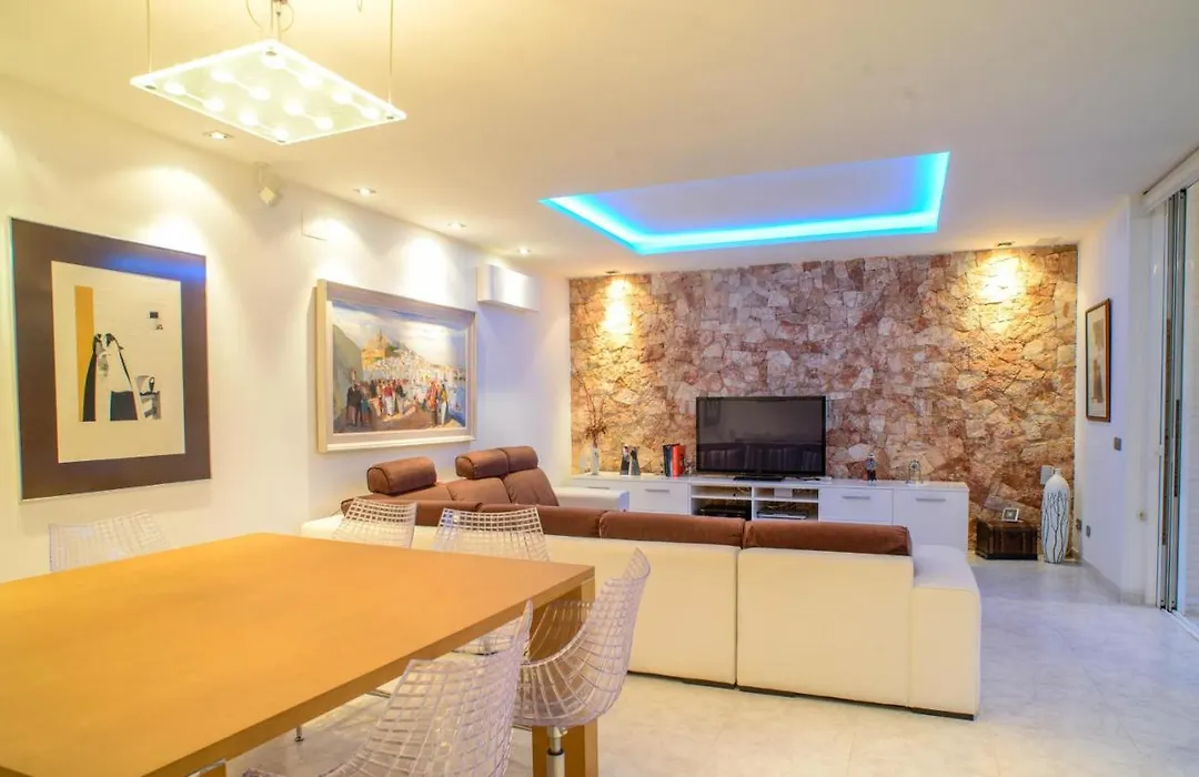 Villa Melody-1