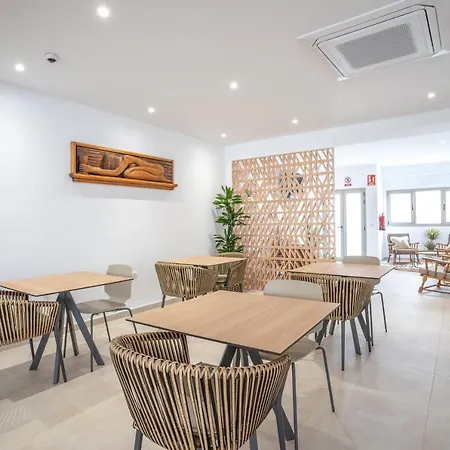 Hostal Rosell Boutique-3