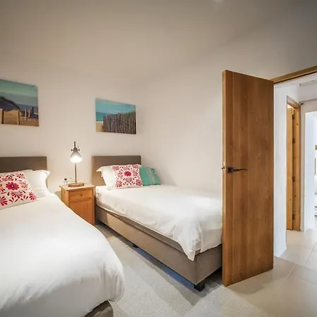 Finca Victoria Eu - A Lovely Ibiza Villa In The Hills-3