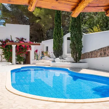 Finca Victoria Eu - A Lovely Ibiza Villa In The Hills-2
