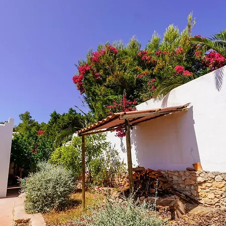Villa Geckos Charming Holiday Finca 5 Min By Car To The Fabulous Cala Salada Beach-2
