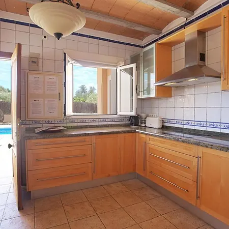 Villa Tom Is Near To Playa Den Bossa-2