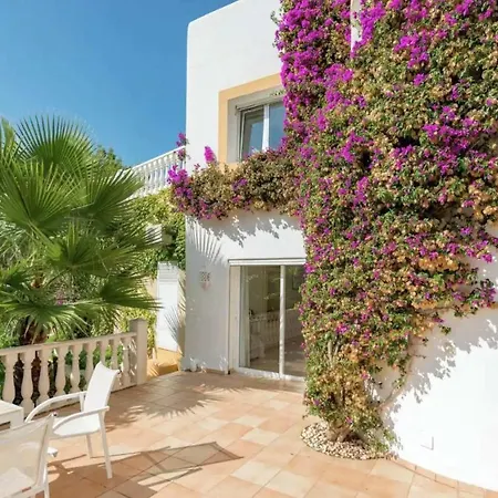 Perfect Villa With Pool-3