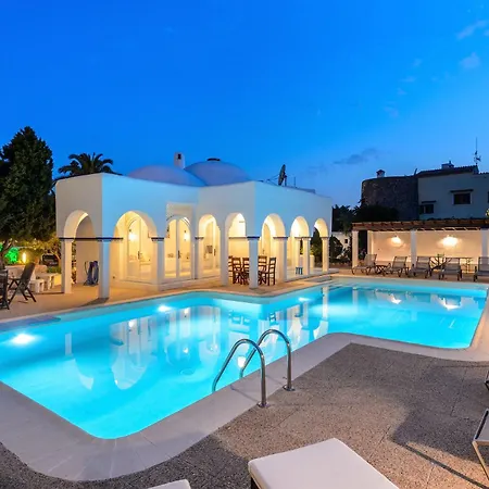 Villa 8Br, Sea Views, Walk To The Beach, Pool-2