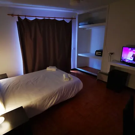 Hostal Balearic (Adults Only)-3