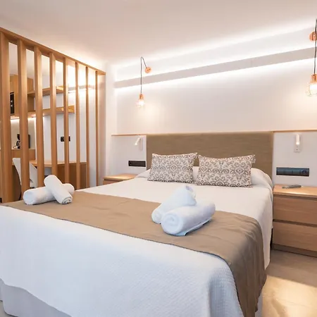 Apartamentos Blanco Sol-2
