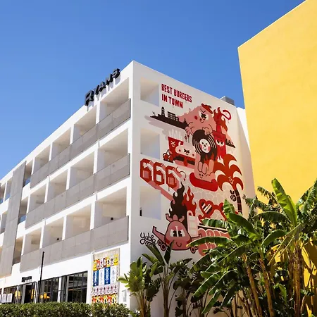Ryans Lolas Ibiza - Adults Only-2