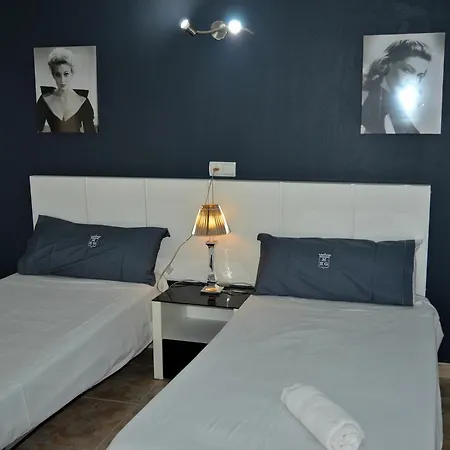 Apartamentos De Las Heras-3