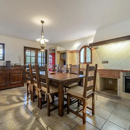 Villa Almond-3