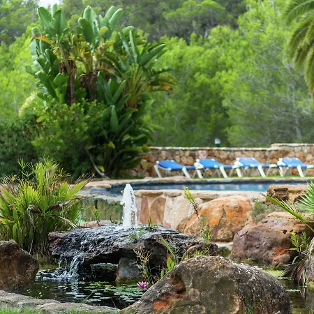 Luxurious Villa With Gorgeous Pool In Santa Eularia Des Riu-3