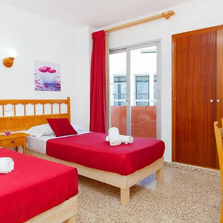 Apartamentos Puet-2