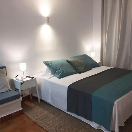 Apartamentos Albertos-3