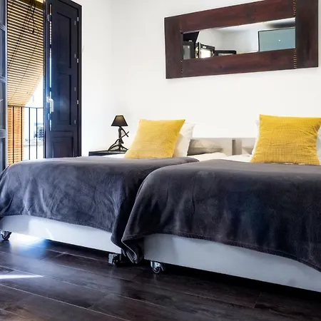 Es Llauet - Apartamentos Ti-3