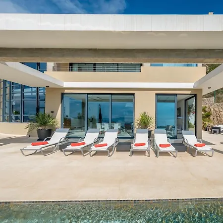 Villa Hilltop-2