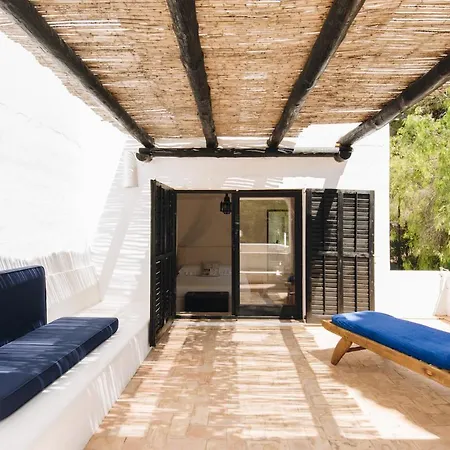 Beautiful 6 Bedroom Villa With Tennis Court, Ibiza Villa 1031-3