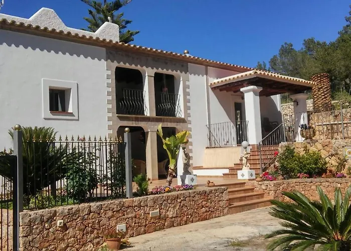 4 Bedrooms Villa With Private Pool Jacuzzi And Furnished Garden At Santa Eulària des Riu