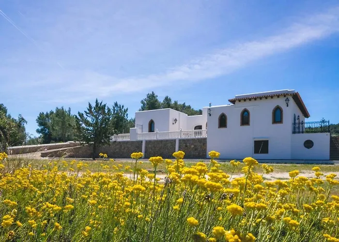 3 Bedrooms Villa With Private Pool Furnished Garden And Wifi At Santa Eularia Des Riu with Pool