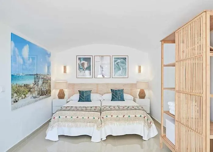 Villa New Y Cute Bovedas Playa Den Bossa Sant Jordi de ses Salines
