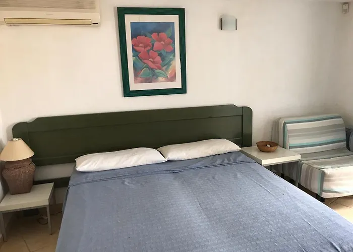Mirador de la Virgen Ático con terraza y estudio sin terraza Apartamento Ibiza que aceita animais de estimação