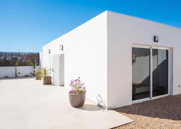 Casa Entera Sa Caleta!! Villa San José admite animales