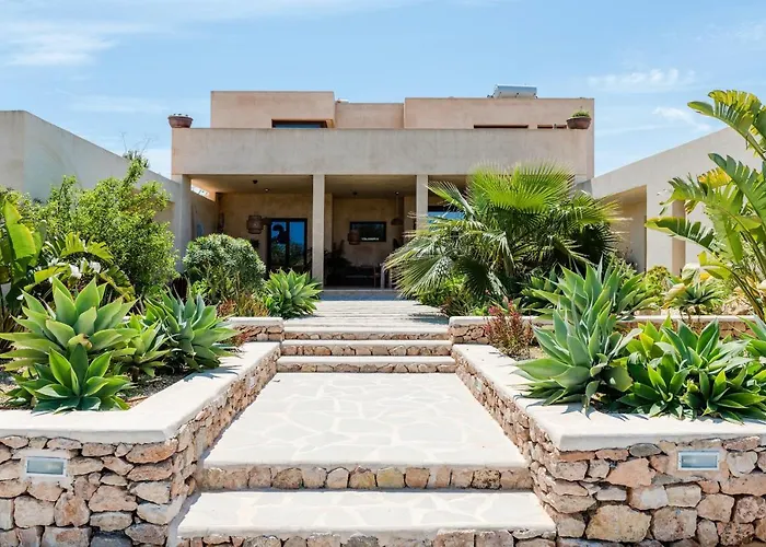 Huisdiervriedelijke Lavish Ibizan Villa Beautiful Gardens Villa Izarra Private Pool & Wonderful Country Views San Jose San Antonio 