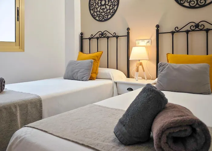 AzuLine Hostal Dinamarca Sant Antoni de Portmany