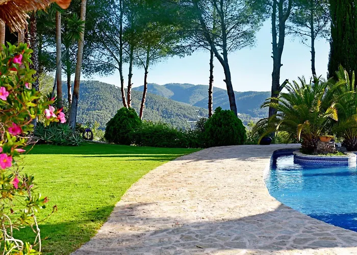 Seven Senses Luxury Hilltop Villa With Sea Views Santa Eularia des Riu