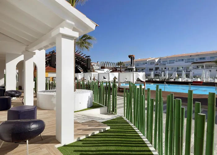 Ushuaia Ibiza Beach Hotel - Adults Only - Club Entrance Included Playa d'en Bossa