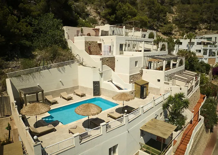 Apartamentos Catharina Maria Cala Llonga 