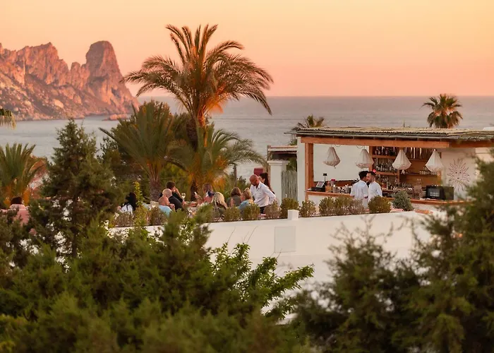 Boetiek Petunia Ibiza, A Beaumier Hotel (Adults Only) Cala Vadella 